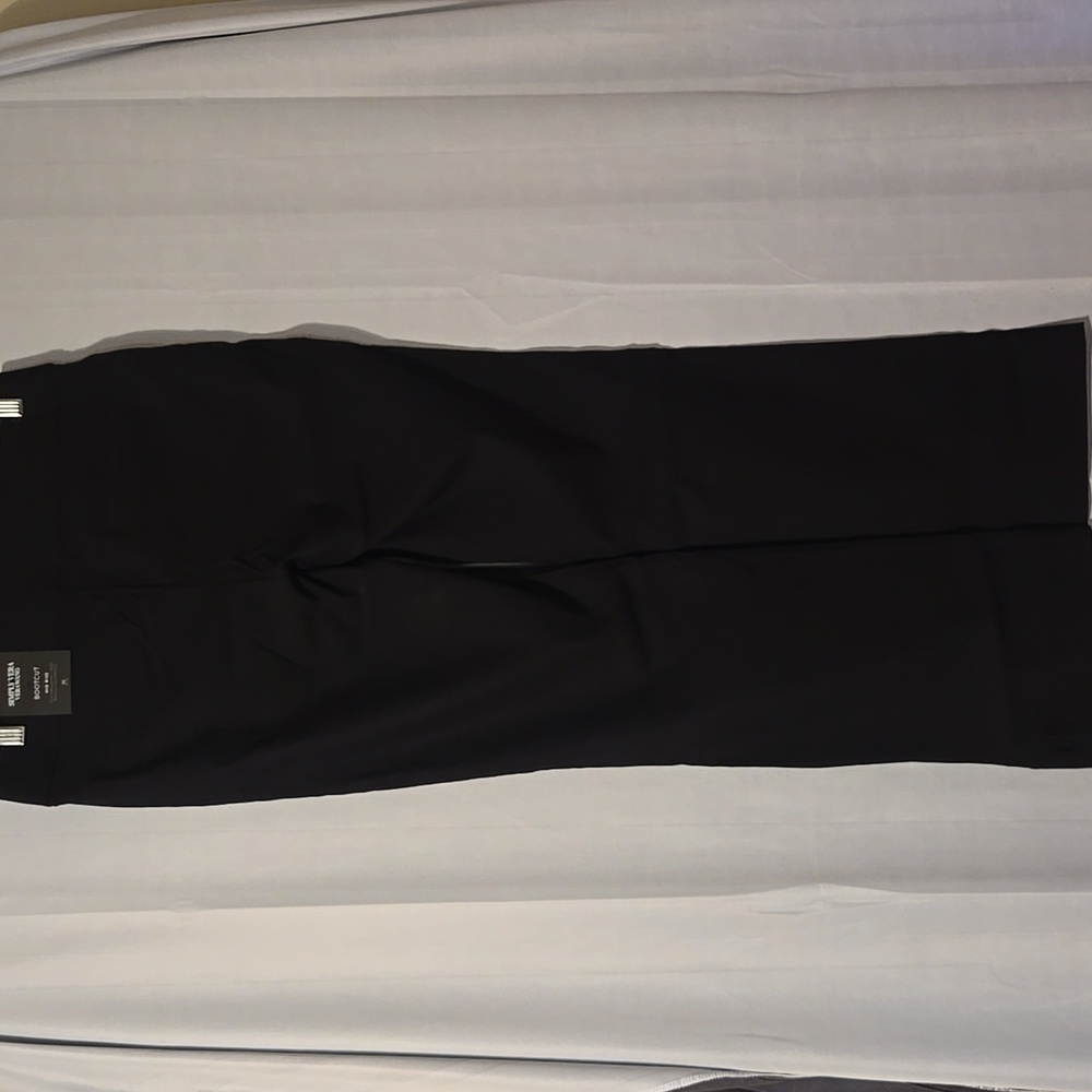 Women's Simply Vera Wang Black Bootcut Pants Size MP NWT - Picture 5 of 9